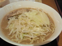 「ラーメン」@ジャンクガレッジ イオンレイクタウンmori店の写真