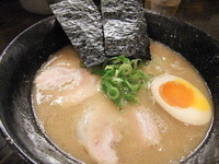 「ラーメン」@九州豚骨 どうたぬきの写真