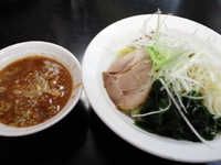 「馬賊つけ麺」@中国手打拉麺 馬賊 日暮里店の写真