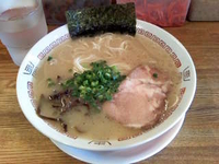 「博多ラーメン+替え玉無料券」@博多長浜らーめん いっきの写真