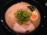 「塩とんこつ」@麺屋 風火 草津元店の写真