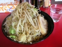 「ラーメン（中）」@麺や 唯桜の写真