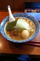 「濃厚豚骨魚介らーめん 680円」@麺処 ほん田の写真