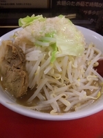 「ご郎（メンカタメ、ヤサイスコシオオメ、ニンニクナシ）」@麺厨房 豪快家 大森店の写真