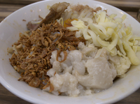 「まぜそば 大 全マシ」@ジャンクガレッジ プレナ幕張店の写真