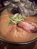 「特製中華そば【950円】」@中華そば 椿 蒲田店の写真