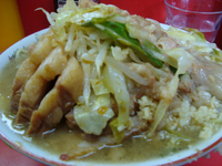 「大豚」@ラーメン二郎 三田本店の写真