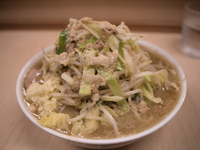 「小 全マシ 麺カタ」@ラーメン二郎 京成大久保店の写真