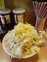 「小ラーメン（野菜にんにくアブラ）」@ラーメン二郎 八王子野猿街道店2の写真