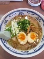 「塩ラーメン」@らー麺創房 ぱこの写真