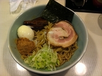 「油そば」@自家製太打麺 勢拉 稲毛店の写真