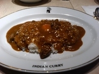 「カレーライス（ライス大盛り）と卵」@インデアンカレー 丸の内店の写真