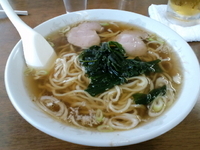 「にんにくラーメン 450円+生ビール」@後楽園の写真