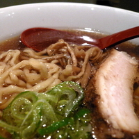 「喜多方らーめん（朝らー） 600円」@麺や 七彩 東京駅の写真