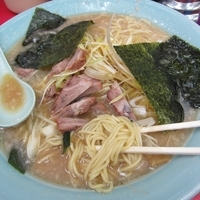 「ネギラーメン（中盛） 580円+100円=680円」@ラーメンショップ 牛久結束店の写真