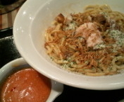 「蟹トマトクリーム和えそば880円」@三ツ矢堂製麺 御徒町店の写真