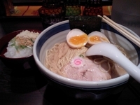 「豚骨魚介東京駅ラーメン」@東京駅 斑鳩の写真