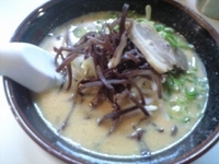 「味噌ラーメン+サービス替玉（カタメ）」@博多天神 新宿御苑店の写真