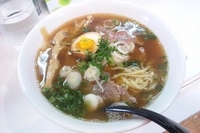 「【限定】牛骨魚介拉麺」@中華そば 無限の写真