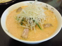 「坦々麺（太麺）+大盛り」@白河多加水麺 奥我の写真