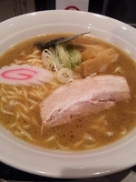 「らーめん（中盛り、中細麺チョイス）【780円】」@三ツ矢堂製麺 大森店の写真