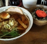 「ランチサービス【正油らーめん+明太丼】(750円)+味玉(ぱど)」@らー麺 つやつやの写真