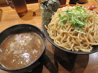 「つけ麺男盛り+半チャーシュー」@つけ麺 R&Bの写真