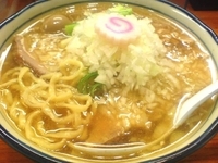 「肉中華そば（980円）+ネギ増し（50円）」@銀座 朧月の写真