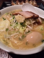 「濃厚とんこつ醤油【680円】、味玉【80円】」@麺家 徳 アトレ川崎店の写真