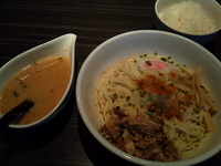 「カレーあえめん」@なにわらーめん とも狼の写真