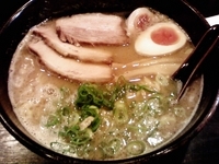 「半熟味玉らーめん」@つじのやの写真