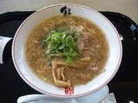 「ラーメン」@熟成細麺 宝屋 三井アウトレットパーク滋賀竜王店の写真