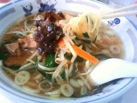 「レバニララーメン」@ラーメン大学 吉蔵の写真