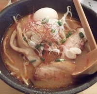 「辛味噌750円」@麺や 松の写真