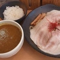 「とろ肉カレーつけ麺」@とろ肉つけ麺 魚とんの写真