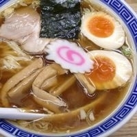 「支那ソバ + 煮玉子」@屋台ソバ八幡の写真