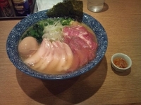 「芳醇香味そば（塩）大盛+ミックスチャーシュー」@麺屋 一燈の写真