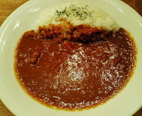 「極辛チョモランマカレー 1000円」@ドンピエール エクスプレスカレー 東京駅店の写真