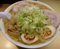 「みそ味玉子ラーメン（850） 「脂の量=ごてごて」」@超ごってり麺 ごっつの写真
