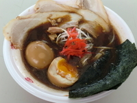 「信州34BLACK<極黒豚骨魚介らぅめん>+全部入り300円（信」@信越麺戦記 Part3 中京の章の写真