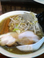 「濃厚煮干しらーめん+焼豚飯（蟹フレークトッピング）」@麺処 井の庄 立川店の写真