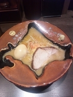 「極上渡り蟹の味噌らーめん、味玉」@蟹専門 けいすけ 北の章の写真