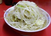 「大ラーメン豚入り+ニンニク」@ラーメン二郎 ひばりヶ丘駅前店の写真