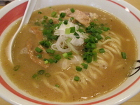 「鶏正油（750円） ※ 太麺を選択」@らーめん 田の写真