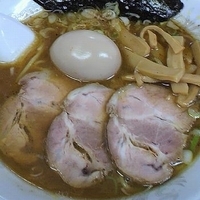 「らーめん（正油） + 味玉 ￥650」@らーめん こうやの写真