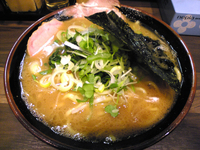 「ラーメン（700円）」@神田ラーメン わいず 神田本店の写真