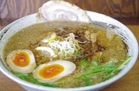 「こってりらーめん(醤油)太麺+味玉」@らー麺 つやつやの写真