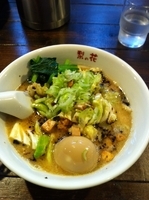 「悪魔の白湯（味玉入り）」@梨の花の写真