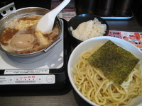 「つけ麺[770円]（大盛りサービス）+白ごはん[100円]」@麺屋 あびすけ 東山田店の写真