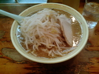 「ラーメン(600円?)+もやし(50円)」@ホープ軒本舗 杉並店の写真